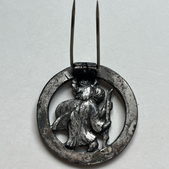 Vtg auto visor swing hinge pin clip Saint Christopher travel patron safety medal - Picture 3 of 4